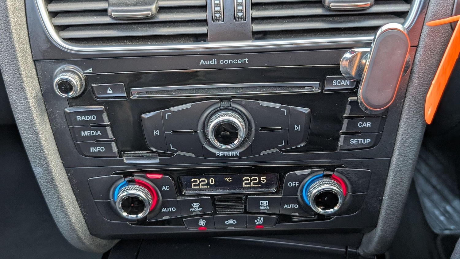 Used Audi A4 2013 for sale - 77311537: Photo 22
