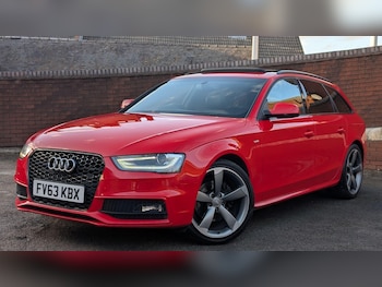 Used Audi A4 2013 for sale - 77311537: Photo