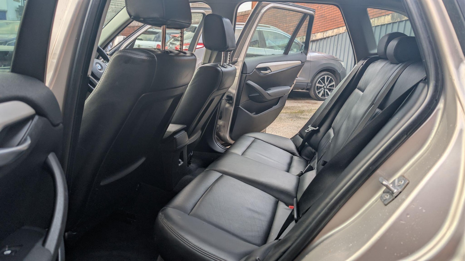 Used BMW X1 2010 for sale - 77022929: Photo 9