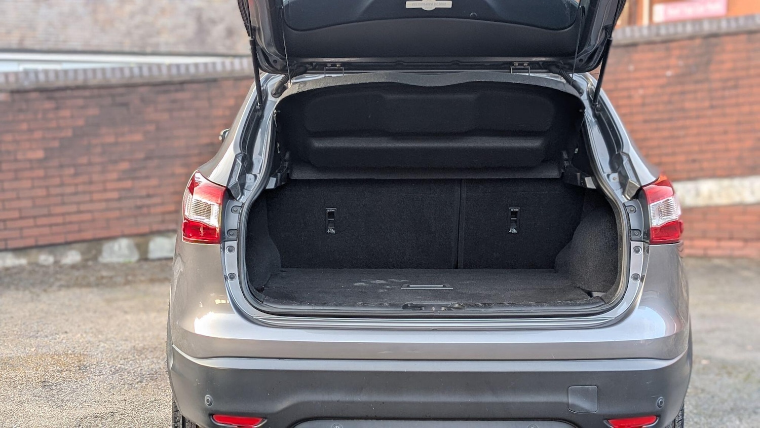 Used Nissan Qashqai 2015 for sale - 77786309: Photo 10