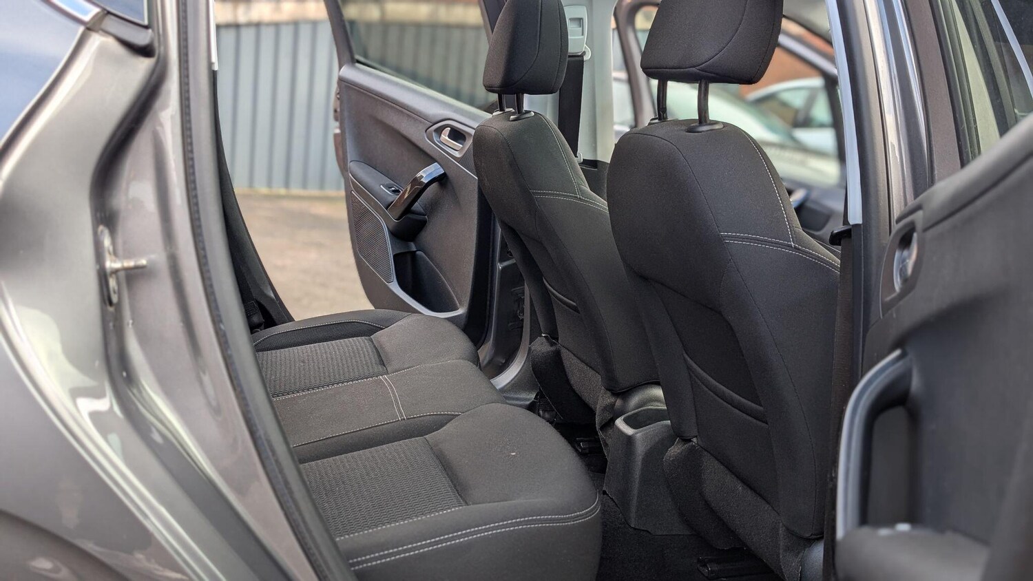 Used Peugeot 208 2019 for sale - 77360685: Photo 13