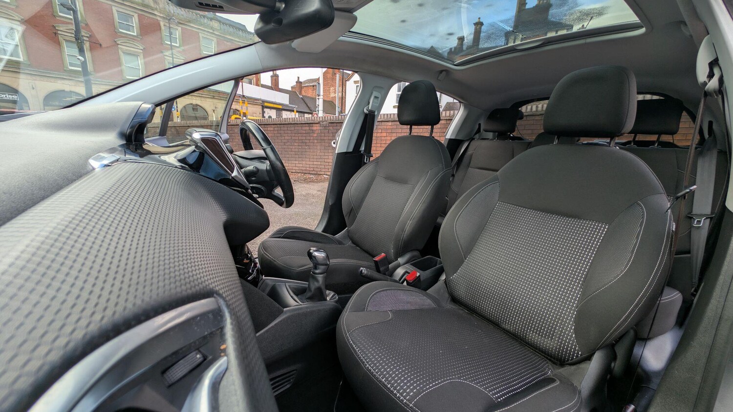 Used Peugeot 208 2019 for sale - 77360685: Photo 22