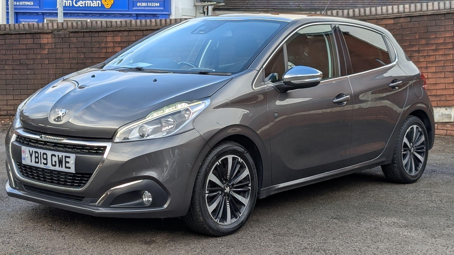 Used Peugeot 208 2019 for sale - 77360685: Photo 3