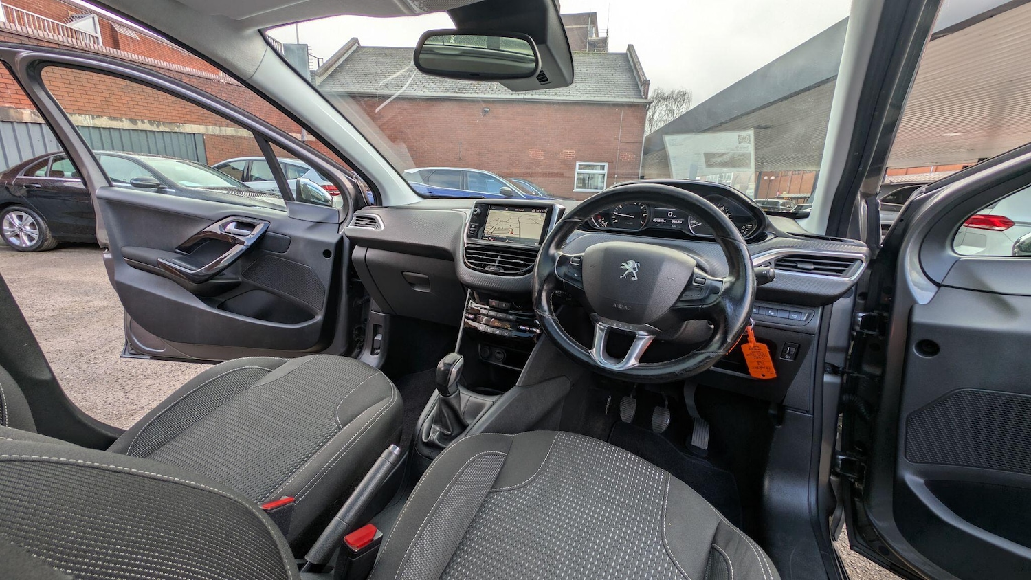 Used Peugeot 208 2019 for sale - 77360685: Photo 8