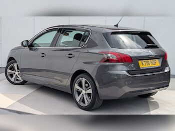 Used Peugeot 308 2018 for sale - 78860717: Photo