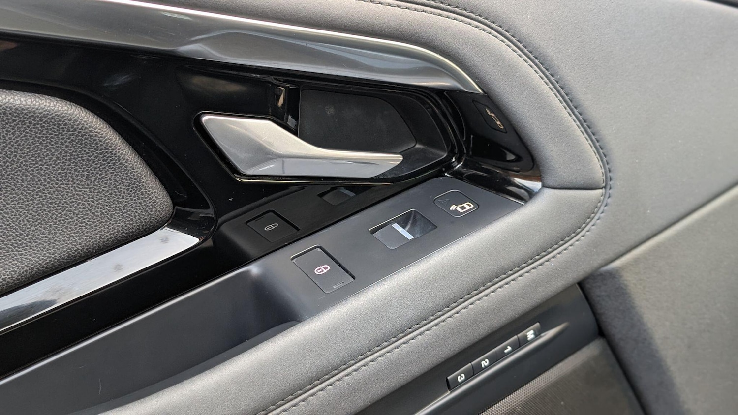 Used Land Rover Range Rover Evoque 2020 for sale - 77022921: Photo 16