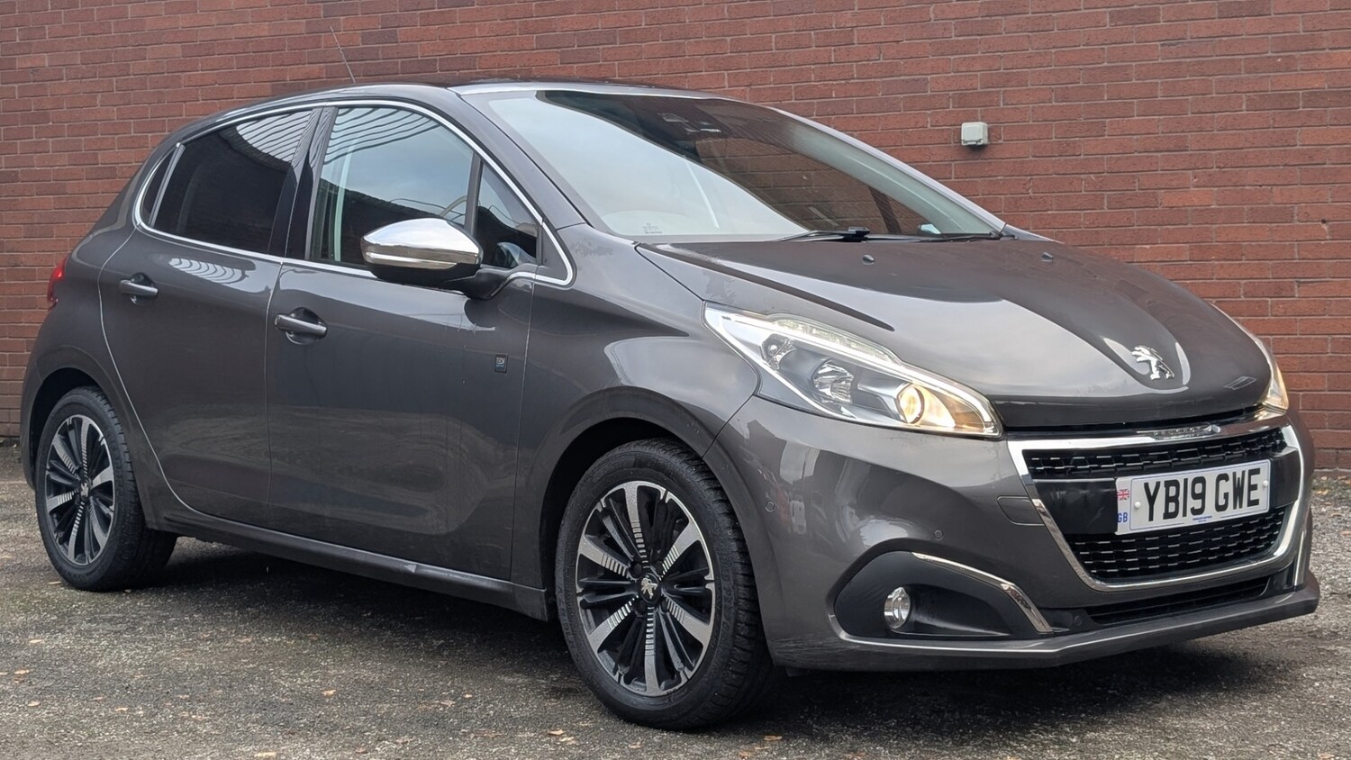 Used Peugeot 208 2019 for sale - 76894516: Photo 1