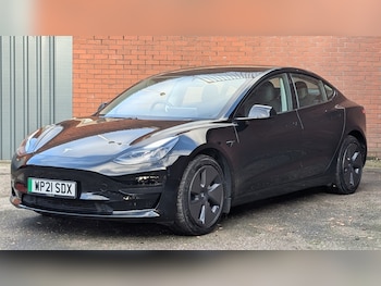 Used Tesla Model 3 2021 for sale - 76897168: Photo