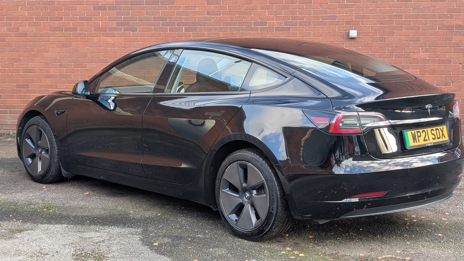 Used Tesla Model 3 2021 for sale - 76897168: Photo 6