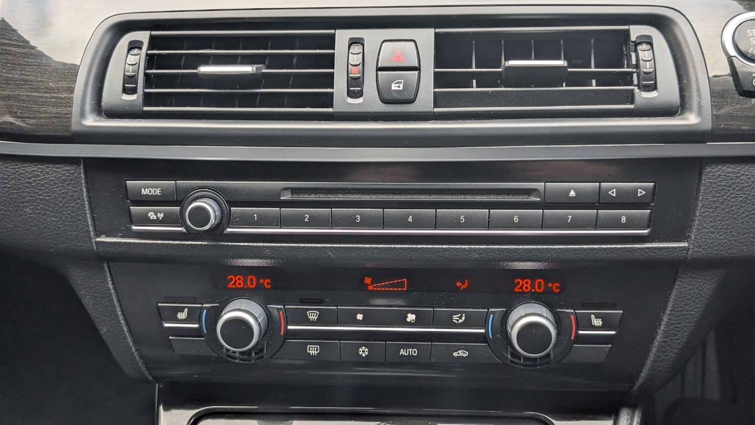 Used BMW 5 Series 2012 for sale - 76920150: Photo 19