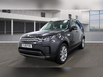 Used Land Rover Discovery 2018 for sale - 77022910: Photo