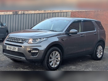 Used Land Rover Discovery Sport 2016 for sale - 77022907: Photo