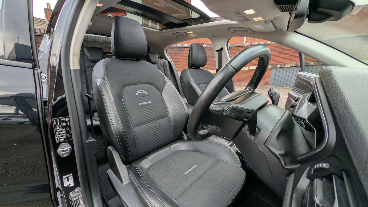 Used Ford Focus 2020 for sale - 77022885: Photo 16