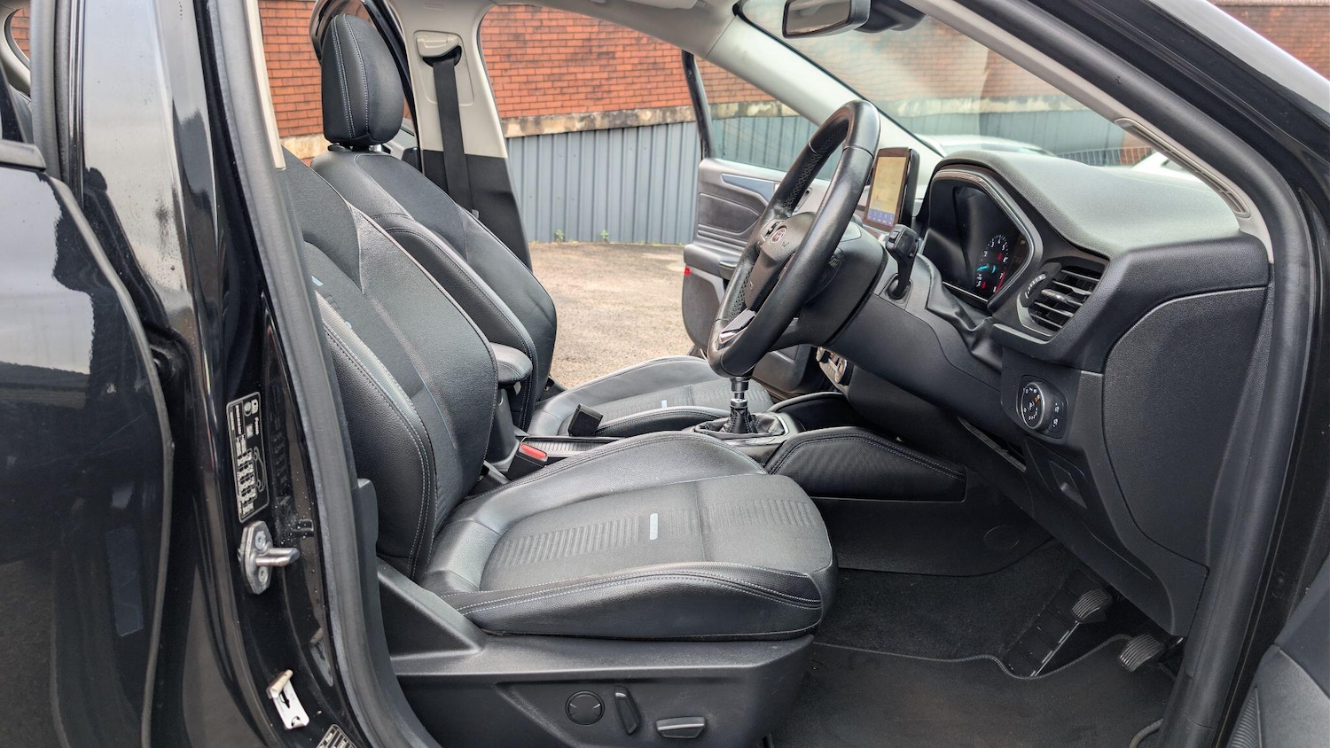 Used Ford Focus 2020 for sale - 77022885: Photo 18