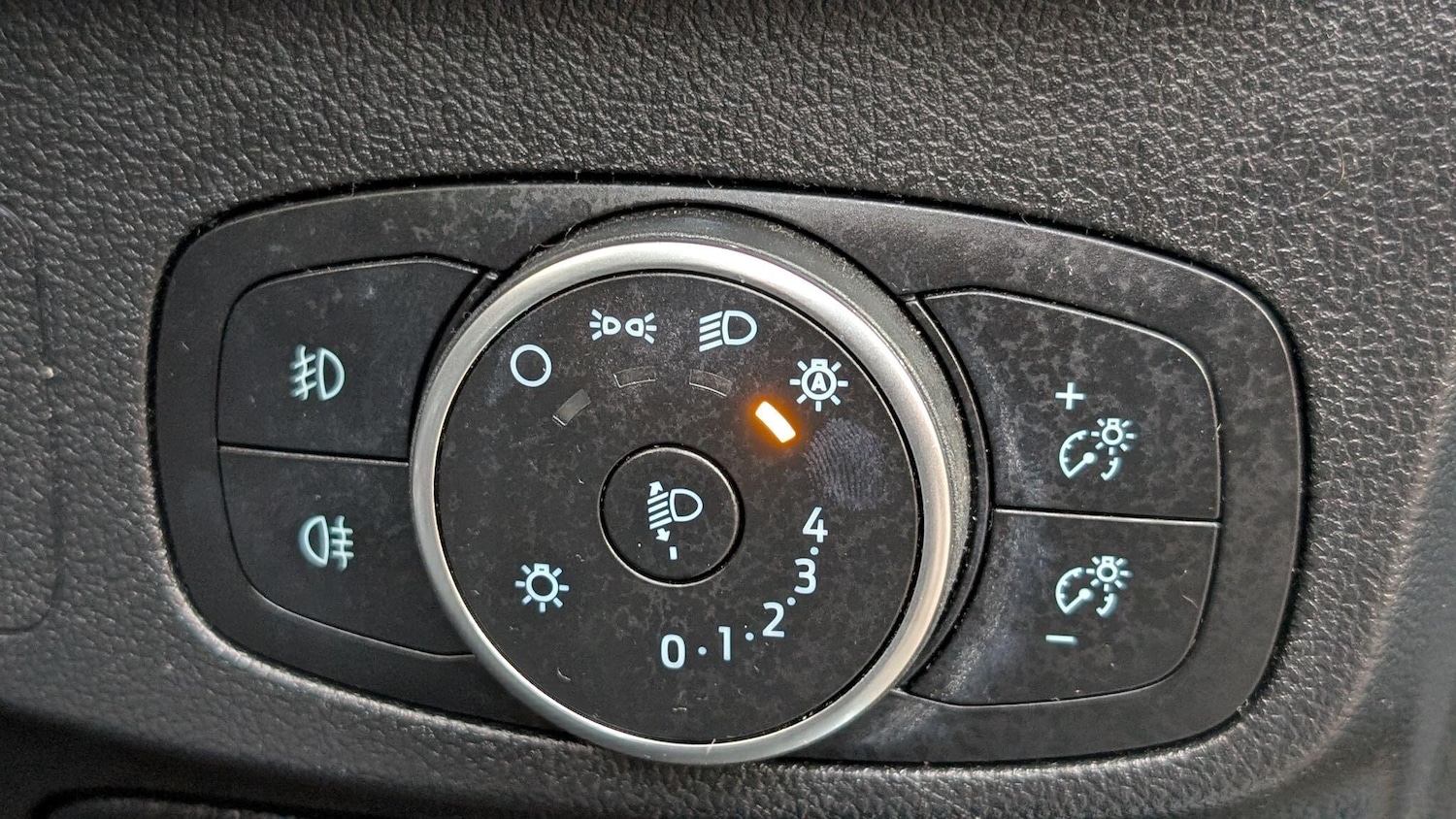 Used Ford Focus 2020 for sale - 77022885: Photo 24