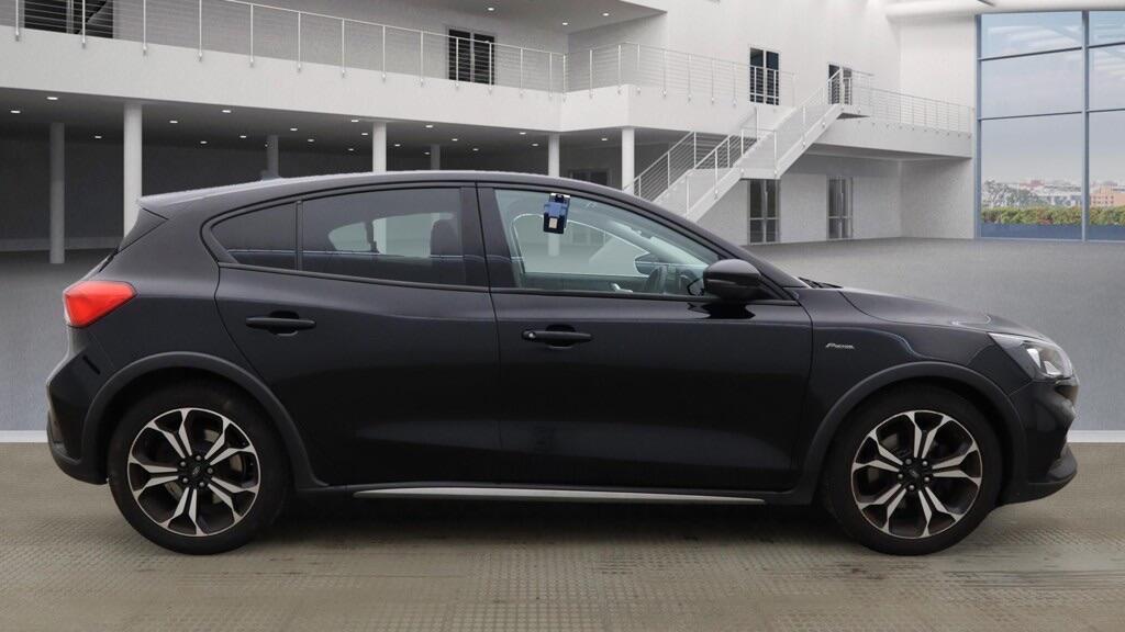 Used Ford Focus 2020 for sale - 77022885: Photo 5