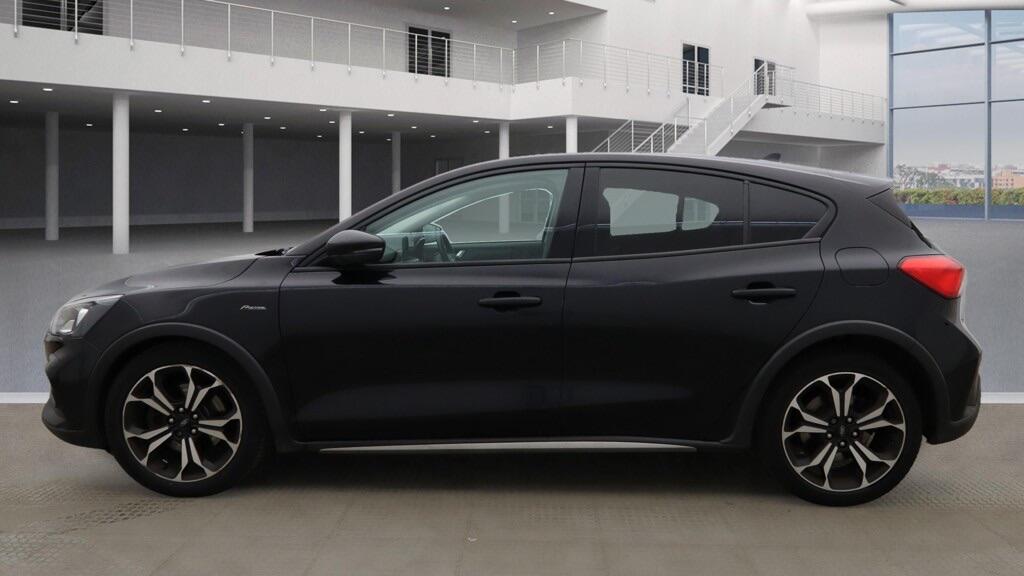 Used Ford Focus 2020 for sale - 77022885: Photo 6