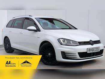 Used Volkswagen Golf 2016 for sale - 79761411: Photo