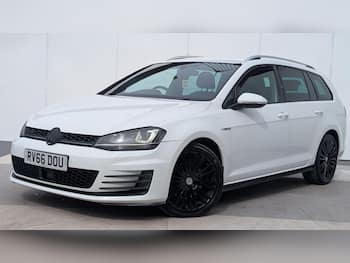 Used Volkswagen Golf 2016 for sale - 79761411: Photo