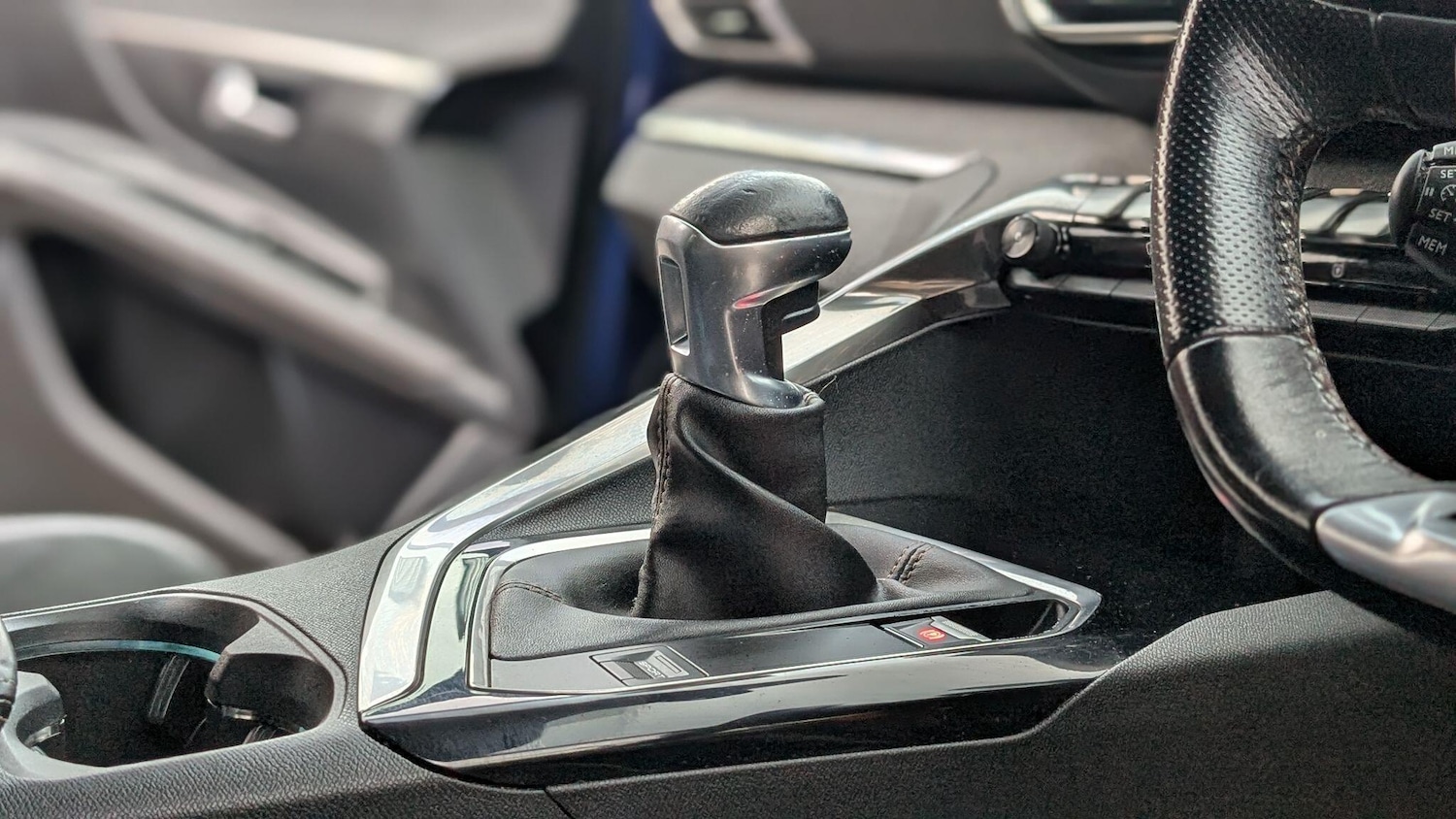 Used Peugeot 3008 2017 for sale - 77022930: Photo 11