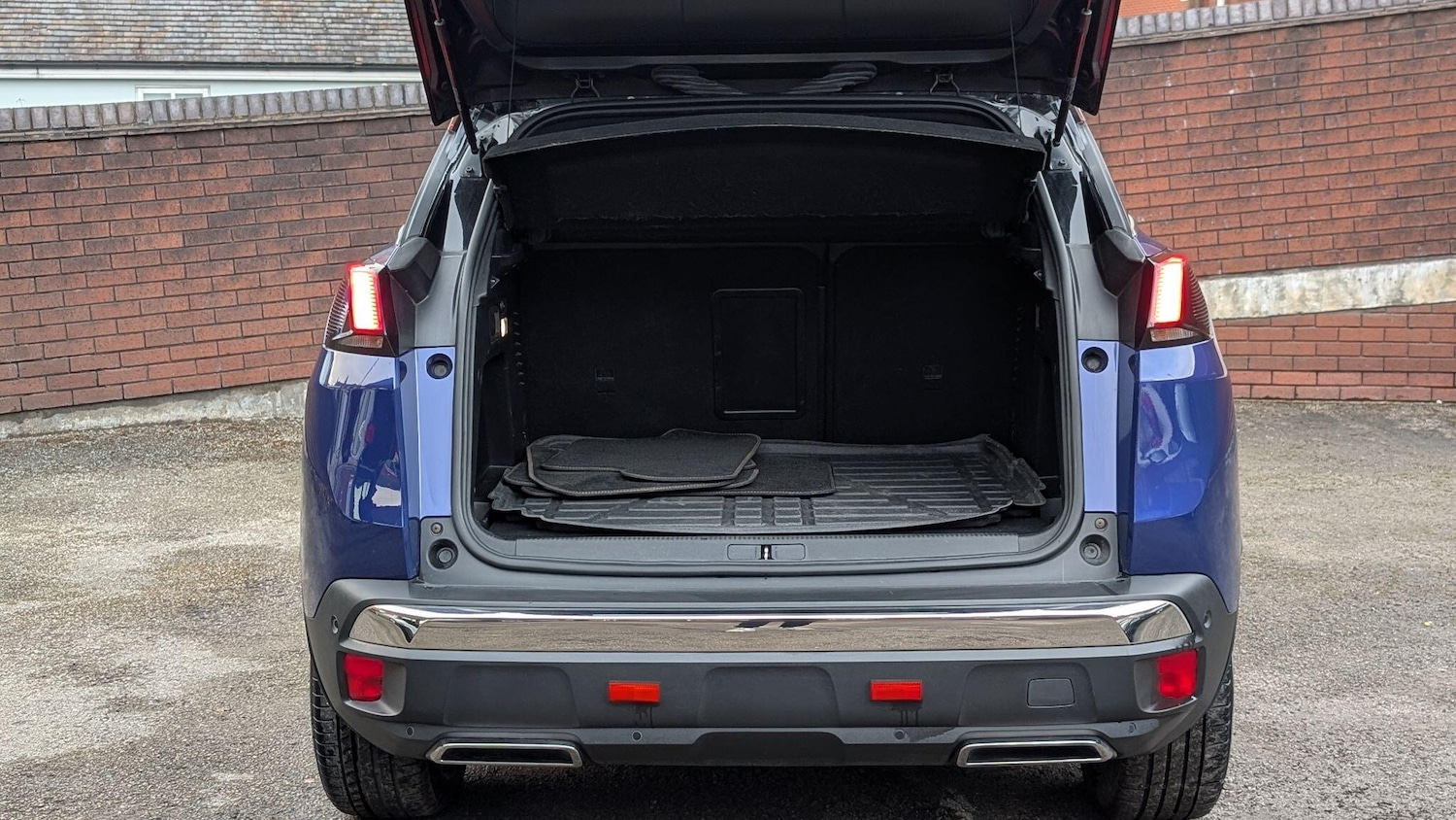 Used Peugeot 3008 2017 for sale - 77022930: Photo 25