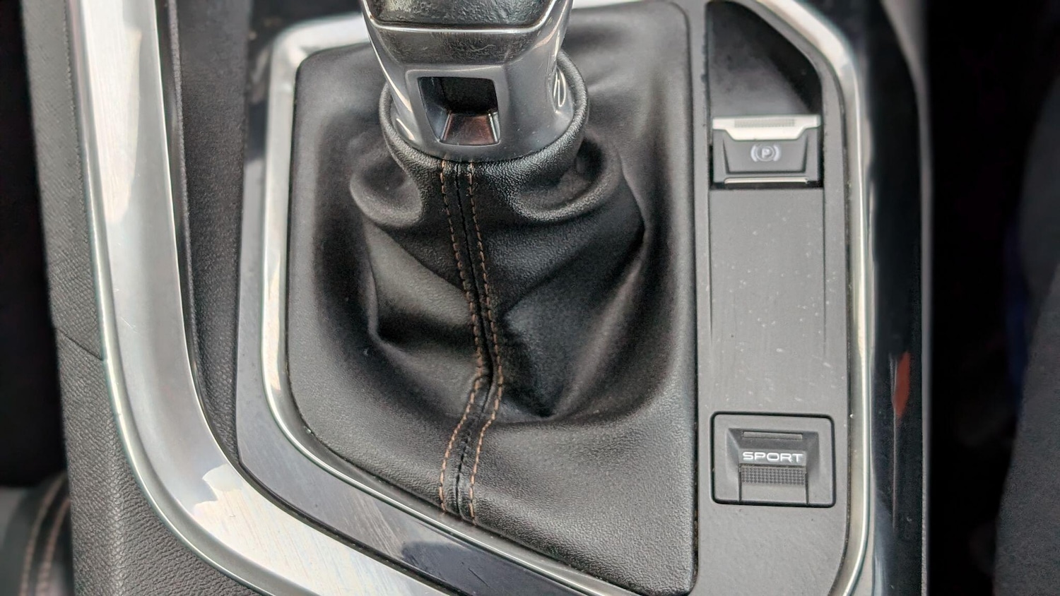 Used Peugeot 3008 2017 for sale - 77022930: Photo 9