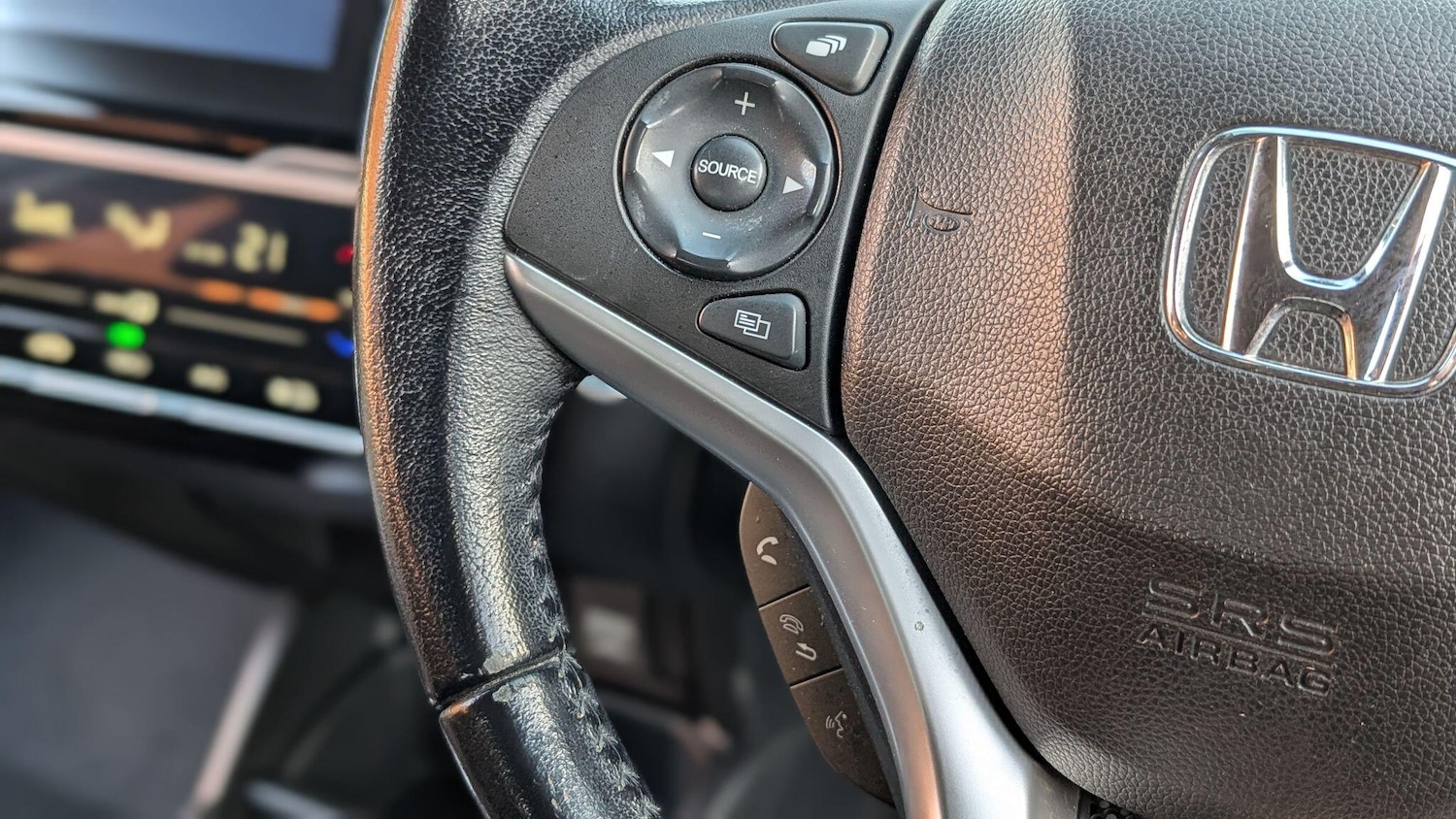 Used Honda Jazz 2018 for sale - 77022934: Photo 18