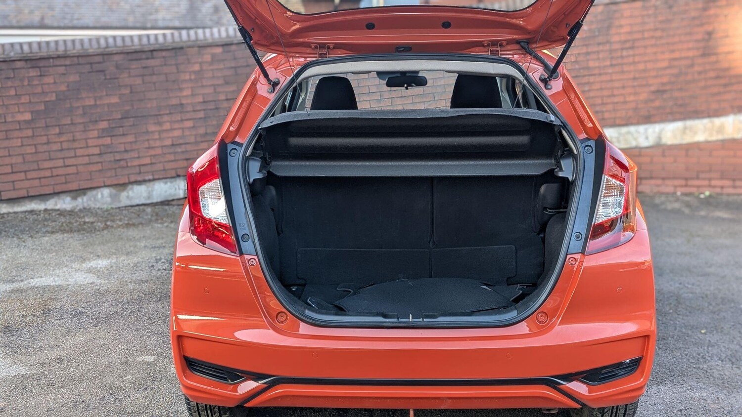 Used Honda Jazz 2018 for sale - 77022934: Photo 25