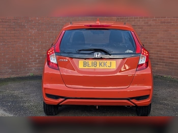 Used Honda Jazz 2018 for sale - 77022934: Photo