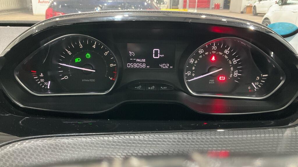 Used Peugeot 208 2016 for sale - 77022886: Photo 11