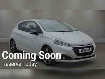 Used Peugeot 208 2016 for sale - 77022886: Photo