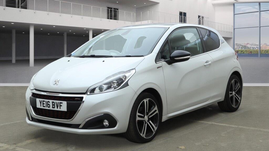Used Peugeot 208 2016 for sale - 77022886: Photo 3