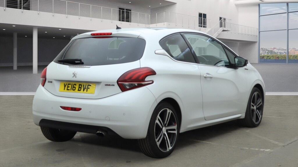 Used Peugeot 208 2016 for sale - 77022886: Photo 5