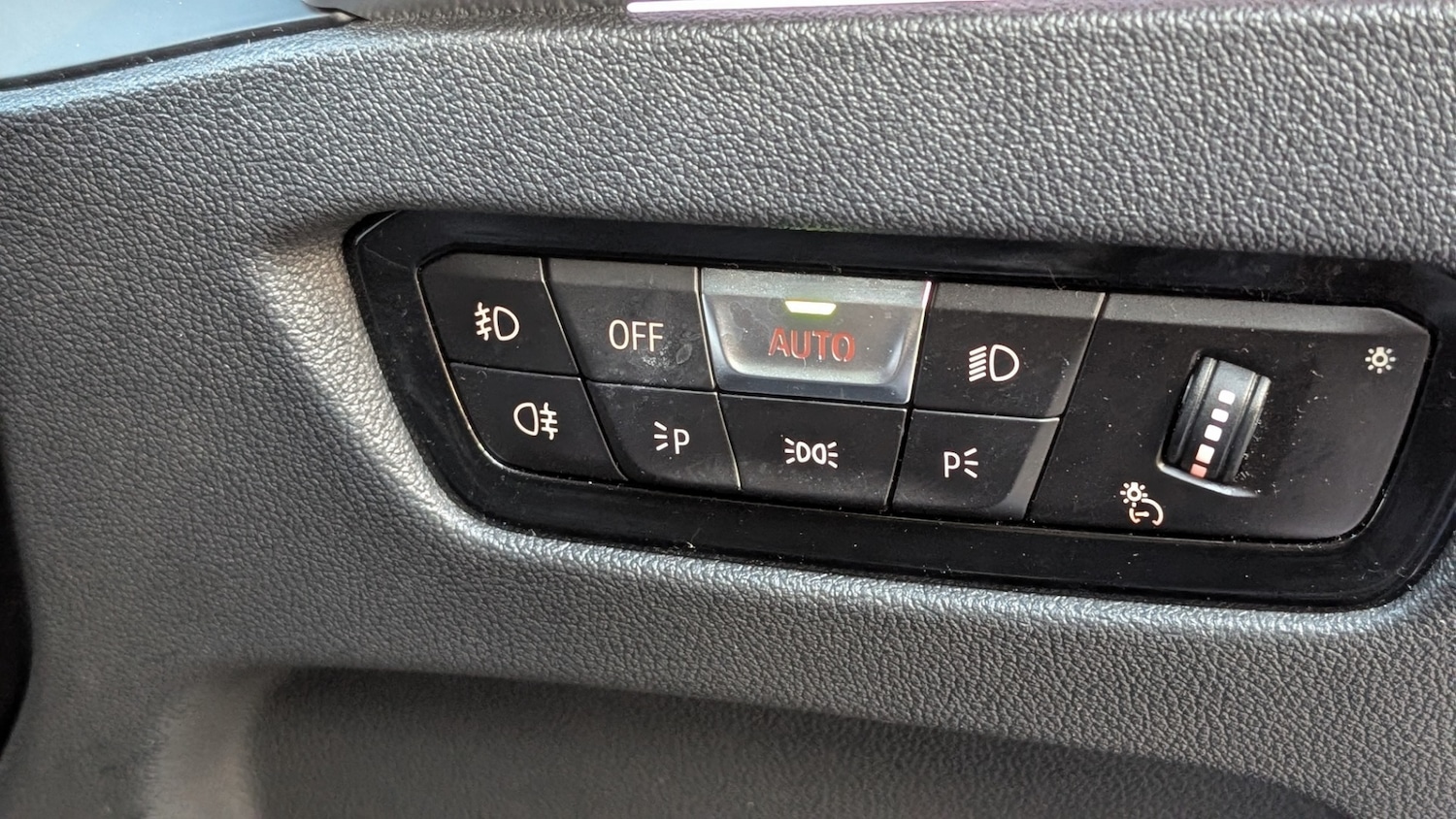 Used BMW 3 Series 2019 for sale - 76893044: Photo 24