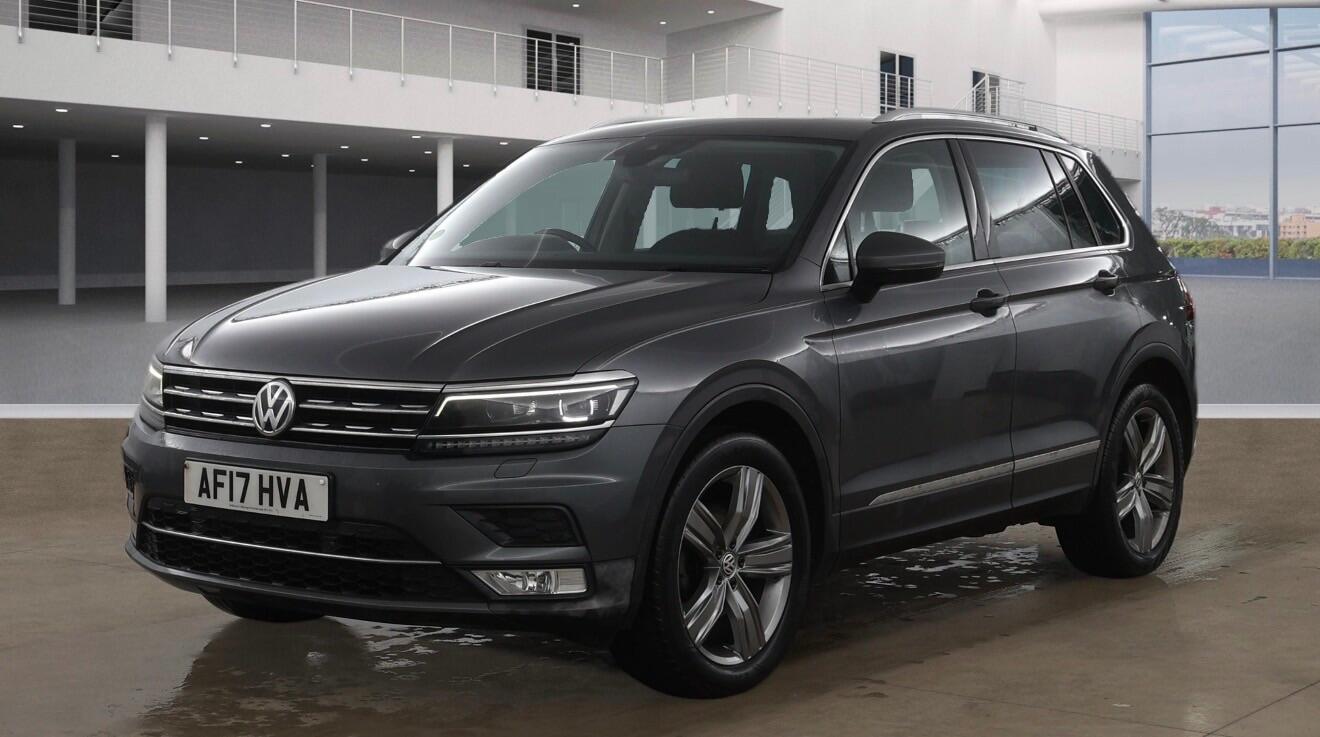 Used Volkswagen Tiguan 2017 for sale - 77552523: Photo 2