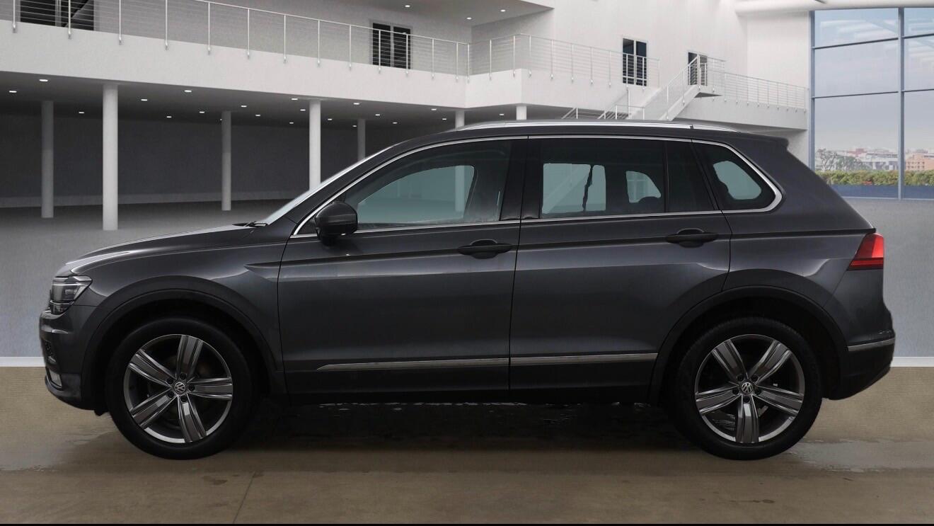Used Volkswagen Tiguan 2017 for sale - 77552523: Photo 4
