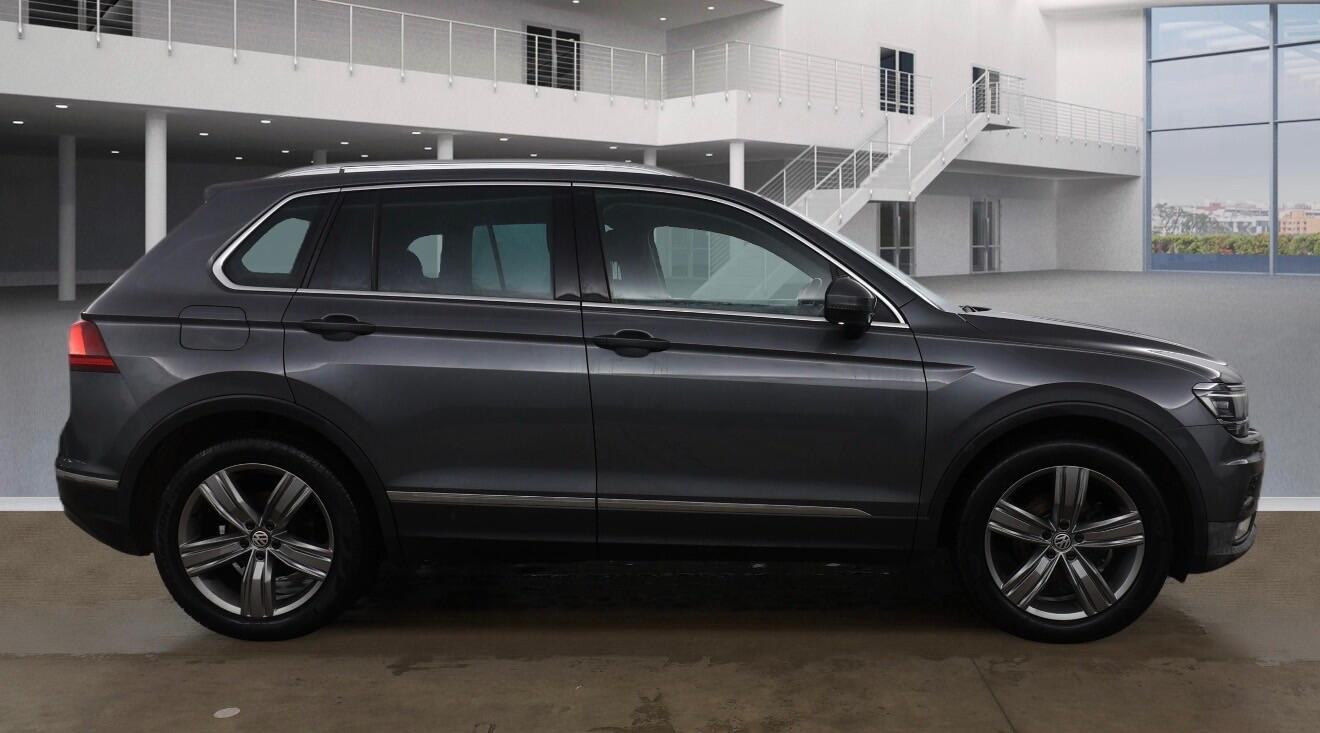 Used Volkswagen Tiguan 2017 for sale - 77552523: Photo 5