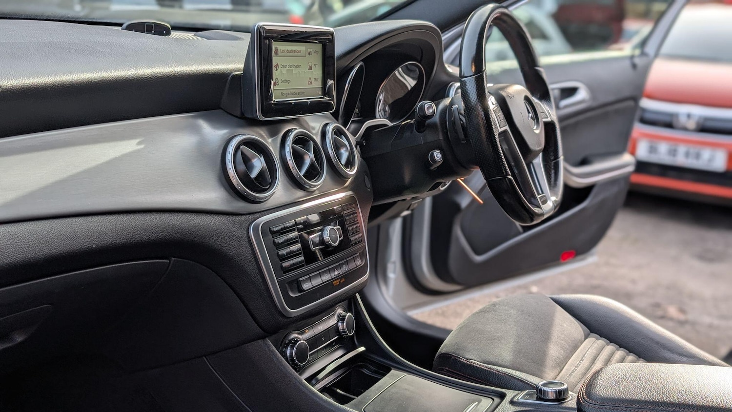 Used Mercedes-Benz GLA 2014 for sale - 77022913: Photo 10