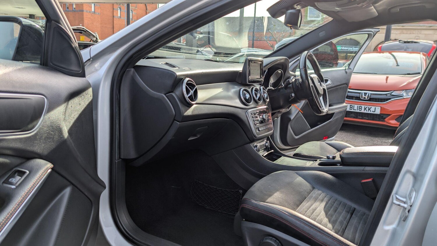 Used Mercedes-Benz GLA 2014 for sale - 77022913: Photo 31