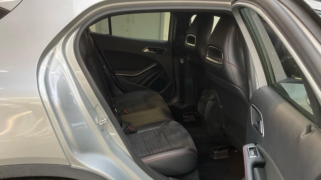 Used Mercedes-Benz GLA 2014 for sale - 77022913: Photo 9