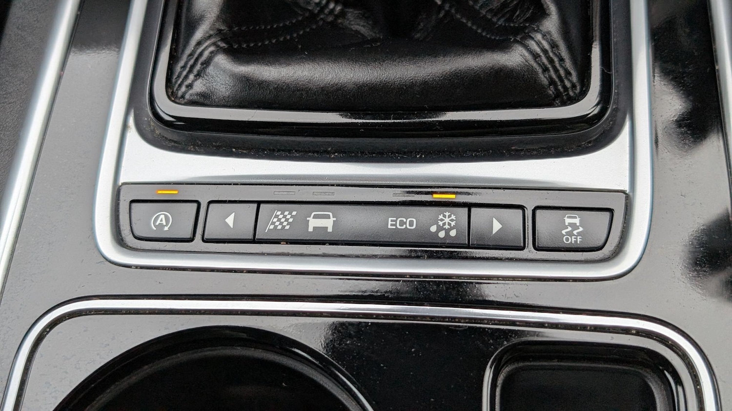 Used Jaguar XE 2016 for sale - 77333293: Photo 18