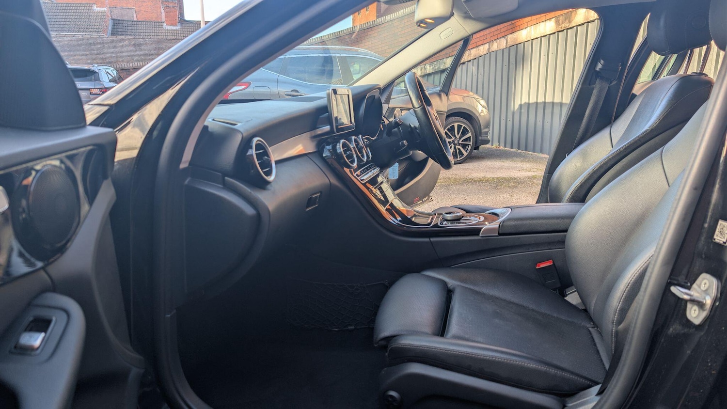 Used Mercedes-Benz C Class 2017 for sale - 77022920: Photo 10