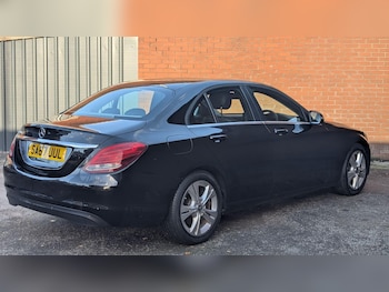 Used Mercedes-Benz C Class 2017 for sale - 77022920: Photo