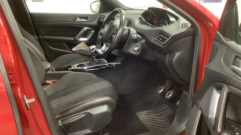 Used Peugeot 308 2017 for sale - 77022901: Photo 10