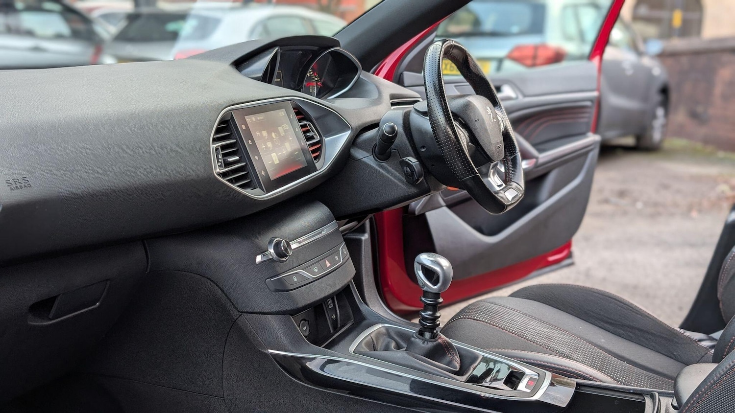 Used Peugeot 308 2017 for sale - 77022901: Photo 12