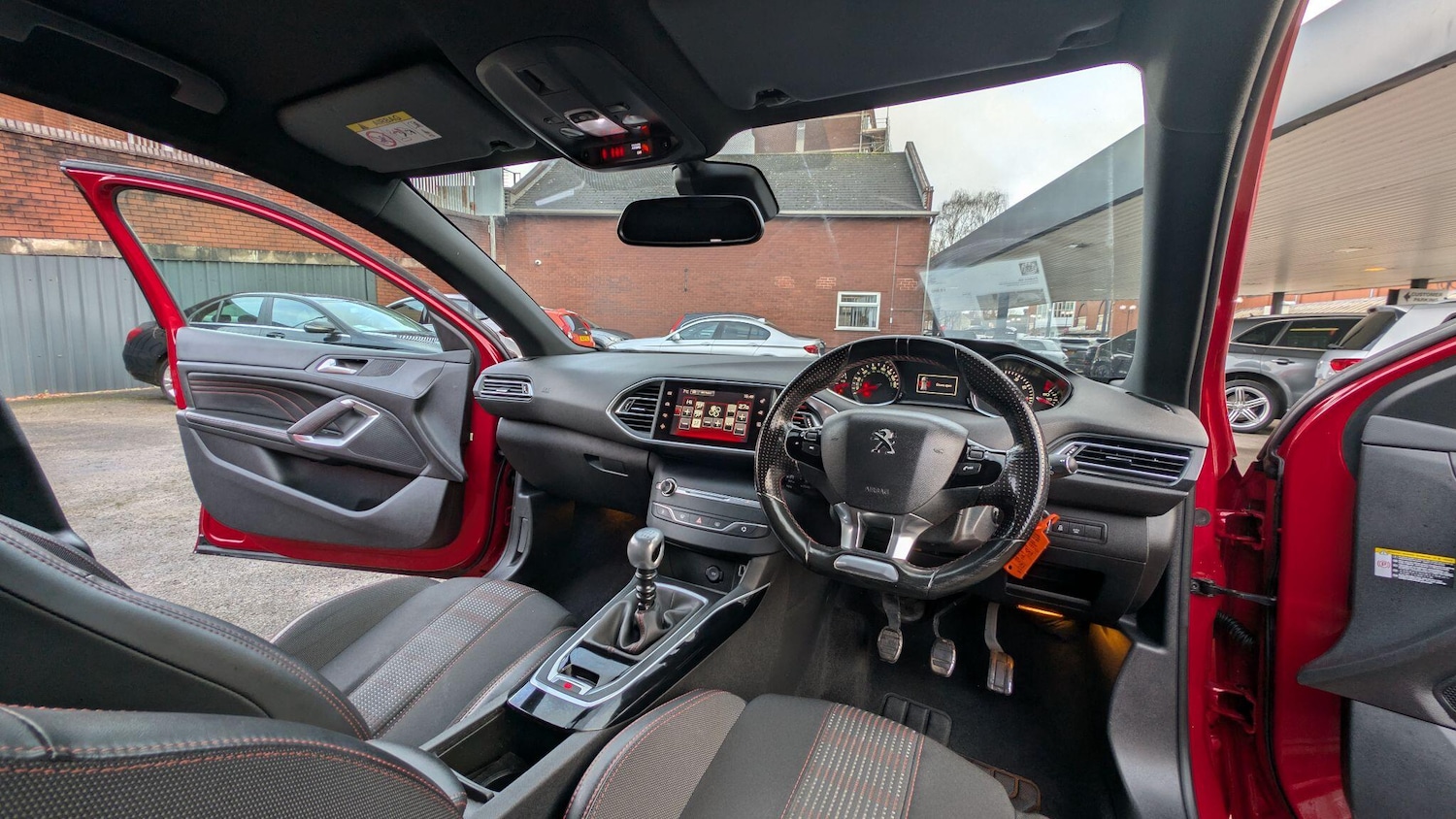 Used Peugeot 308 2017 for sale - 77022901: Photo 14