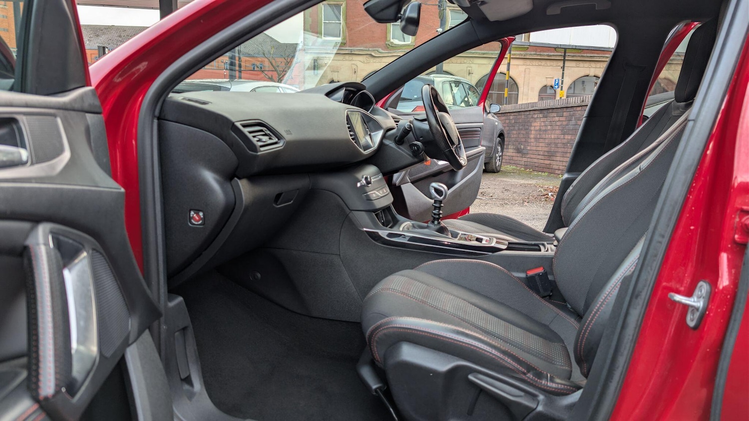 Used Peugeot 308 2017 for sale - 77022901: Photo 28