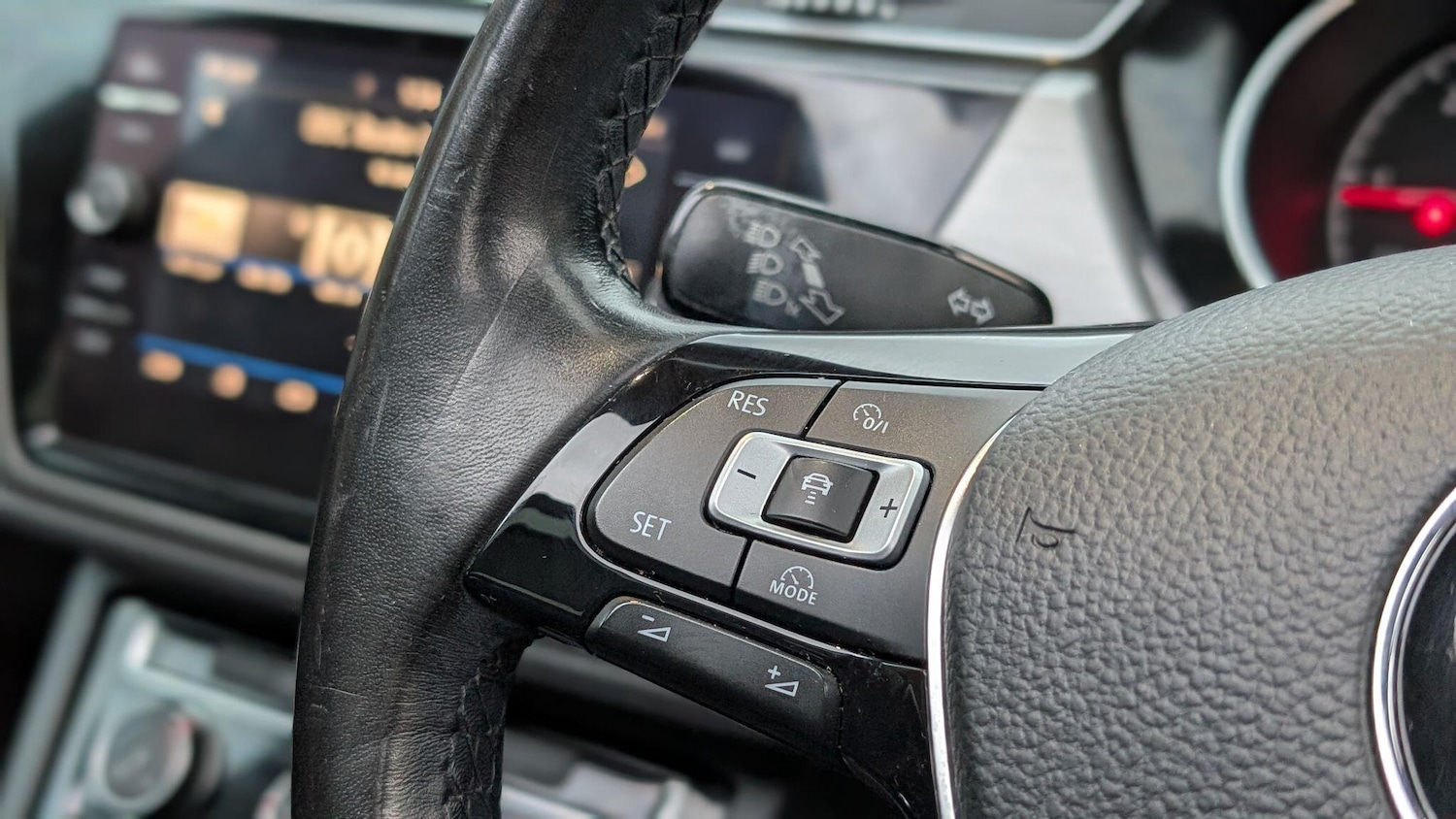 Used Volkswagen Touran 2018 for sale - 77022915: Photo 23