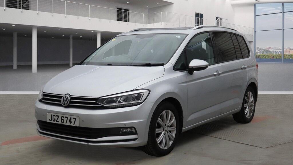 Used Volkswagen Touran 2018 for sale - 77022915: Photo 3