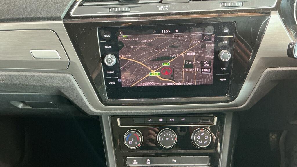 Used Volkswagen Touran 2018 for sale - 77022915: Photo 8